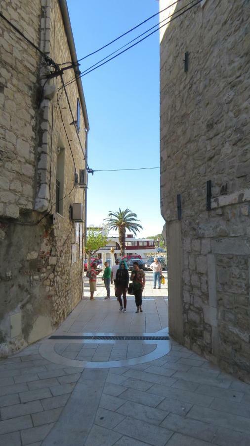 Apartment Gabriella Makarska Buitenkant foto