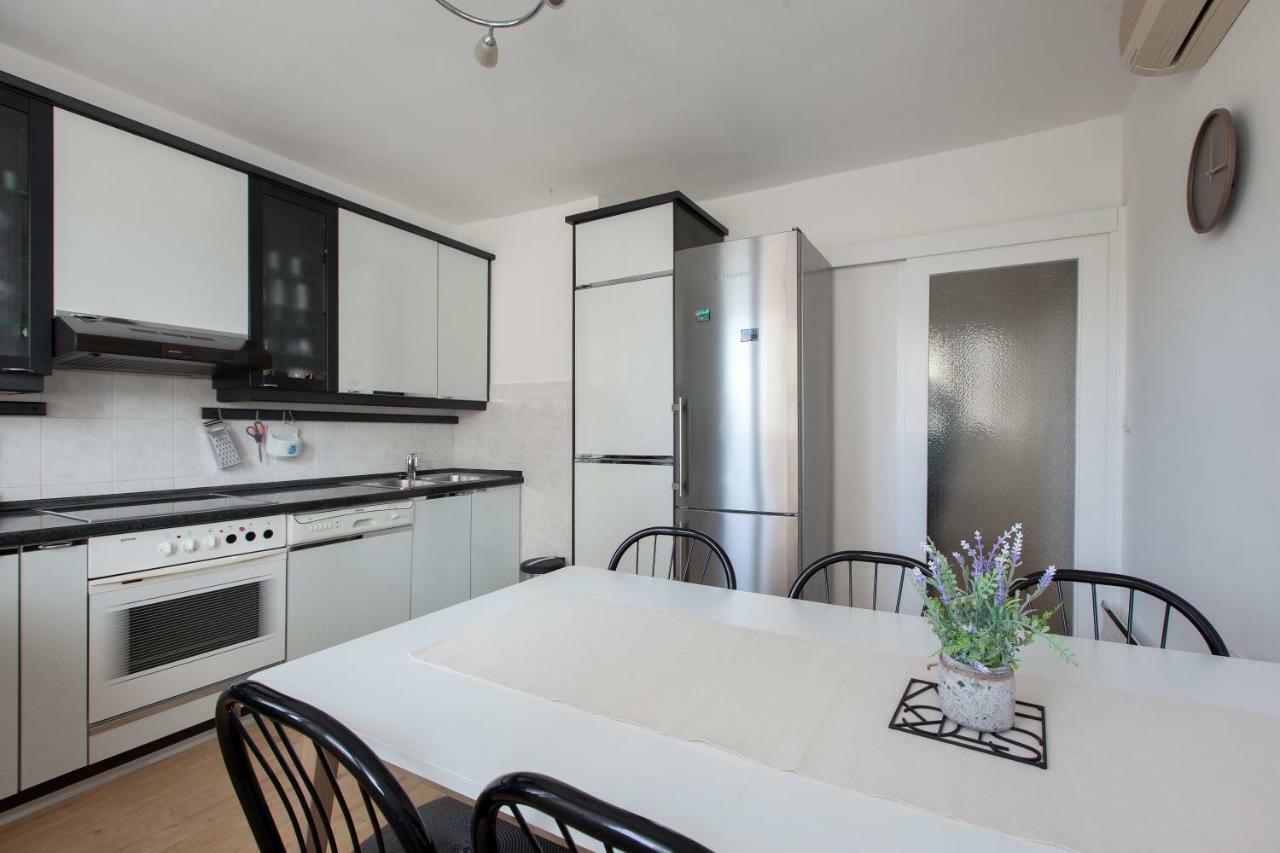 Apartment Gabriella Makarska Buitenkant foto