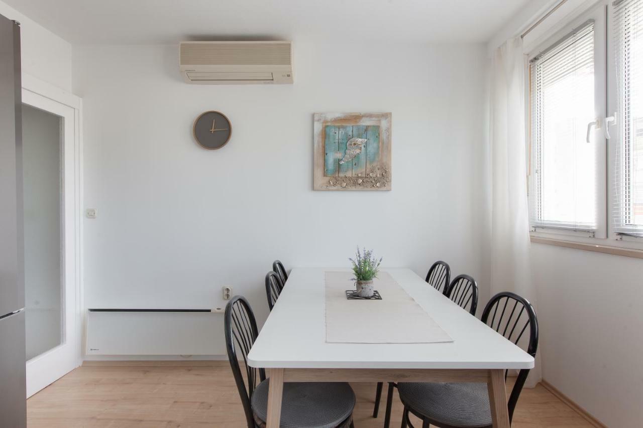 Apartment Gabriella Makarska Buitenkant foto